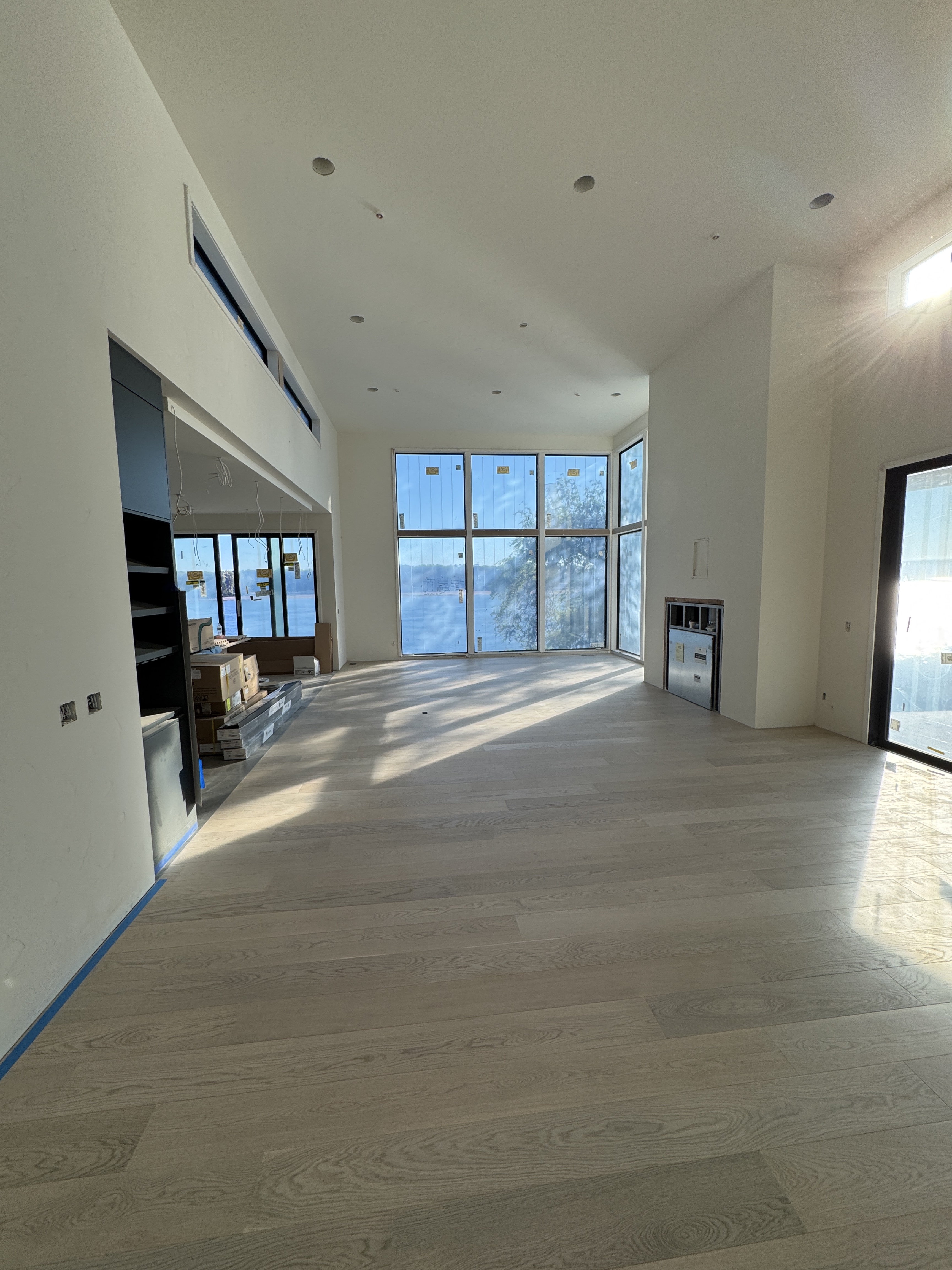 Another angle of the same light floor and windows